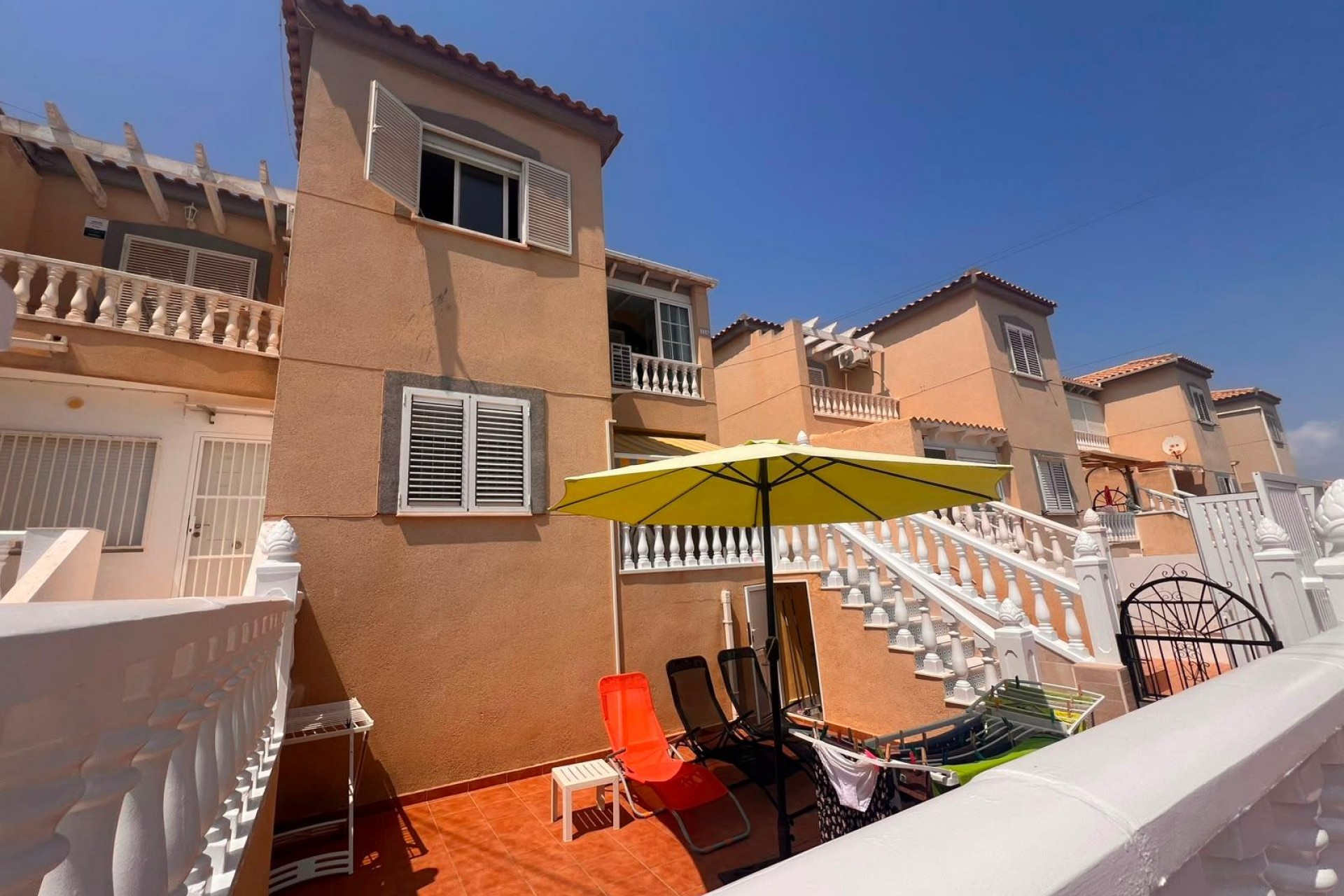Brukt - Bungalow -
Torrevieja - Torrejón