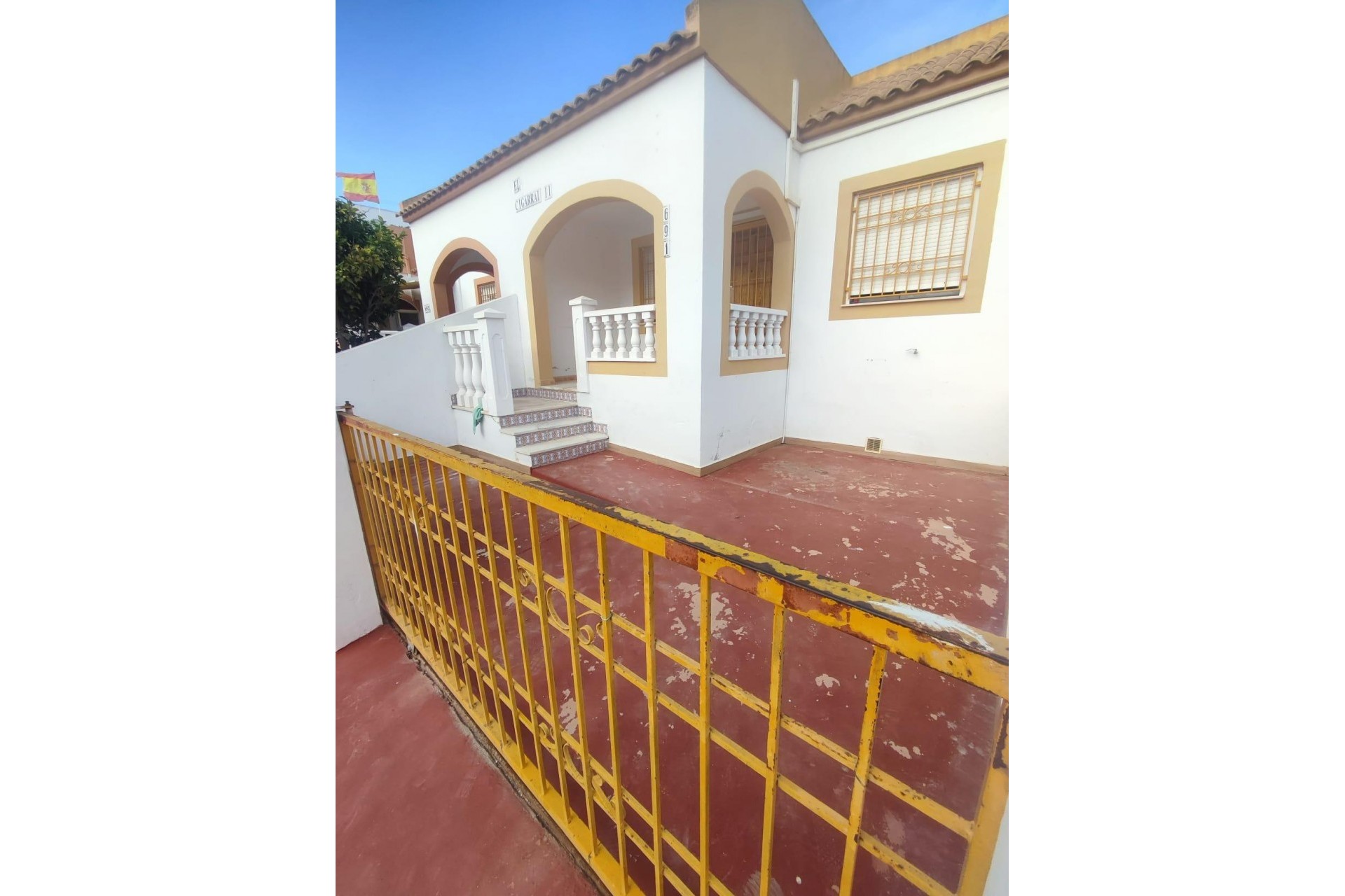 Brukt - Bungalow -
Torrevieja - Torretas