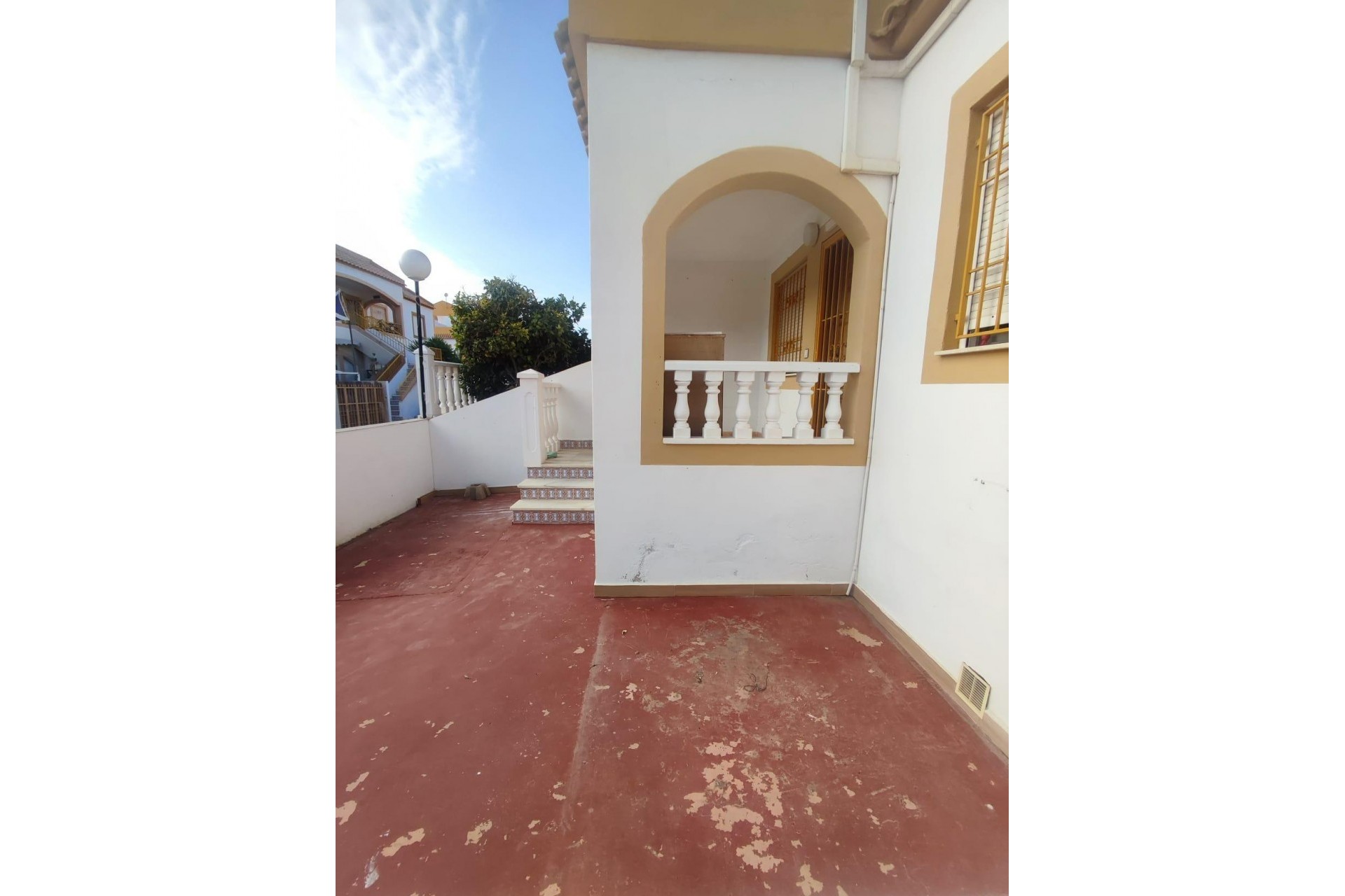 Brukt - Bungalow -
Torrevieja - Torretas