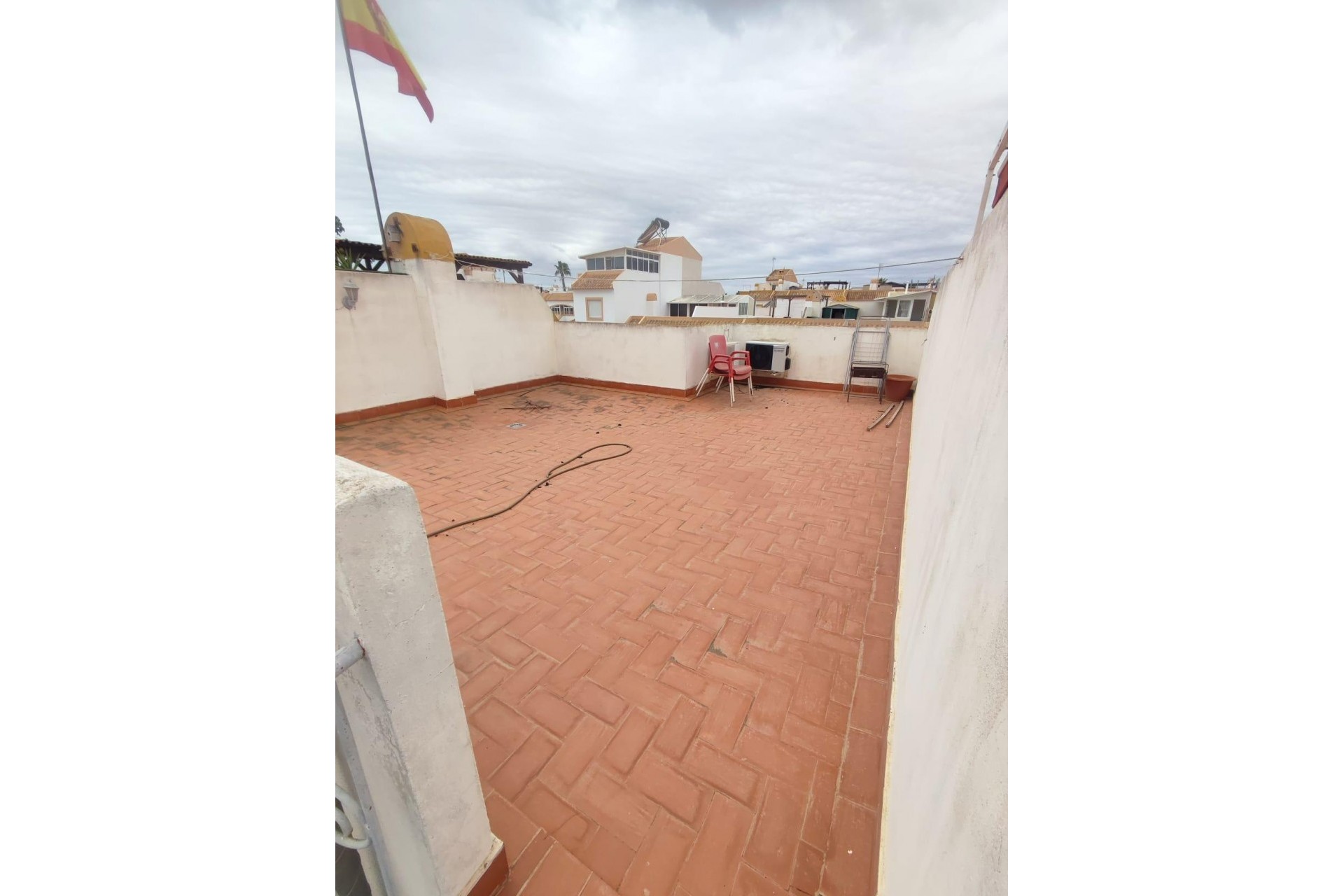 Brukt - Bungalow -
Torrevieja - Torretas