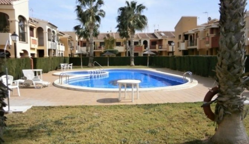 Brukt - Bungalow -
Torrevieja - Torretas