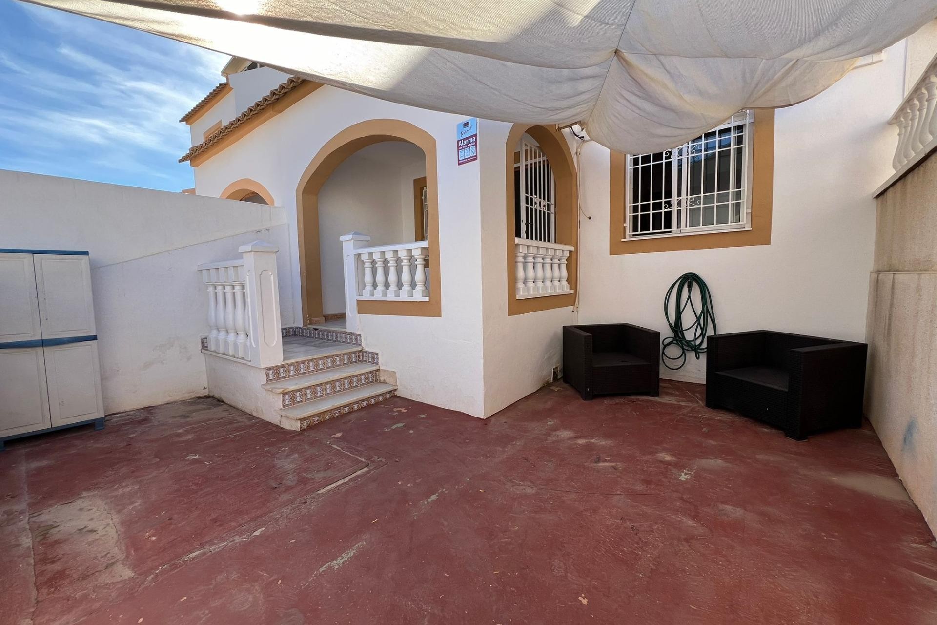 Brukt - Bungalow -
Torrevieja - Torretas