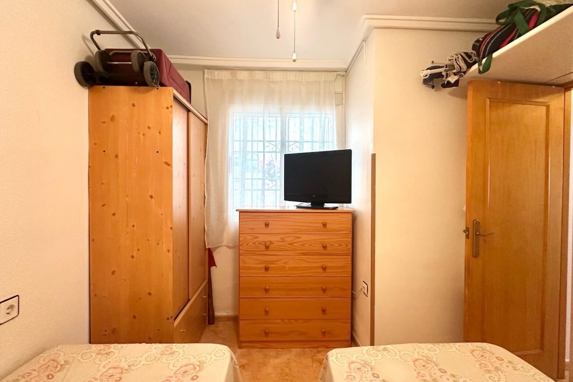 Brukt - Bungalow -
Torrevieja - Torretas