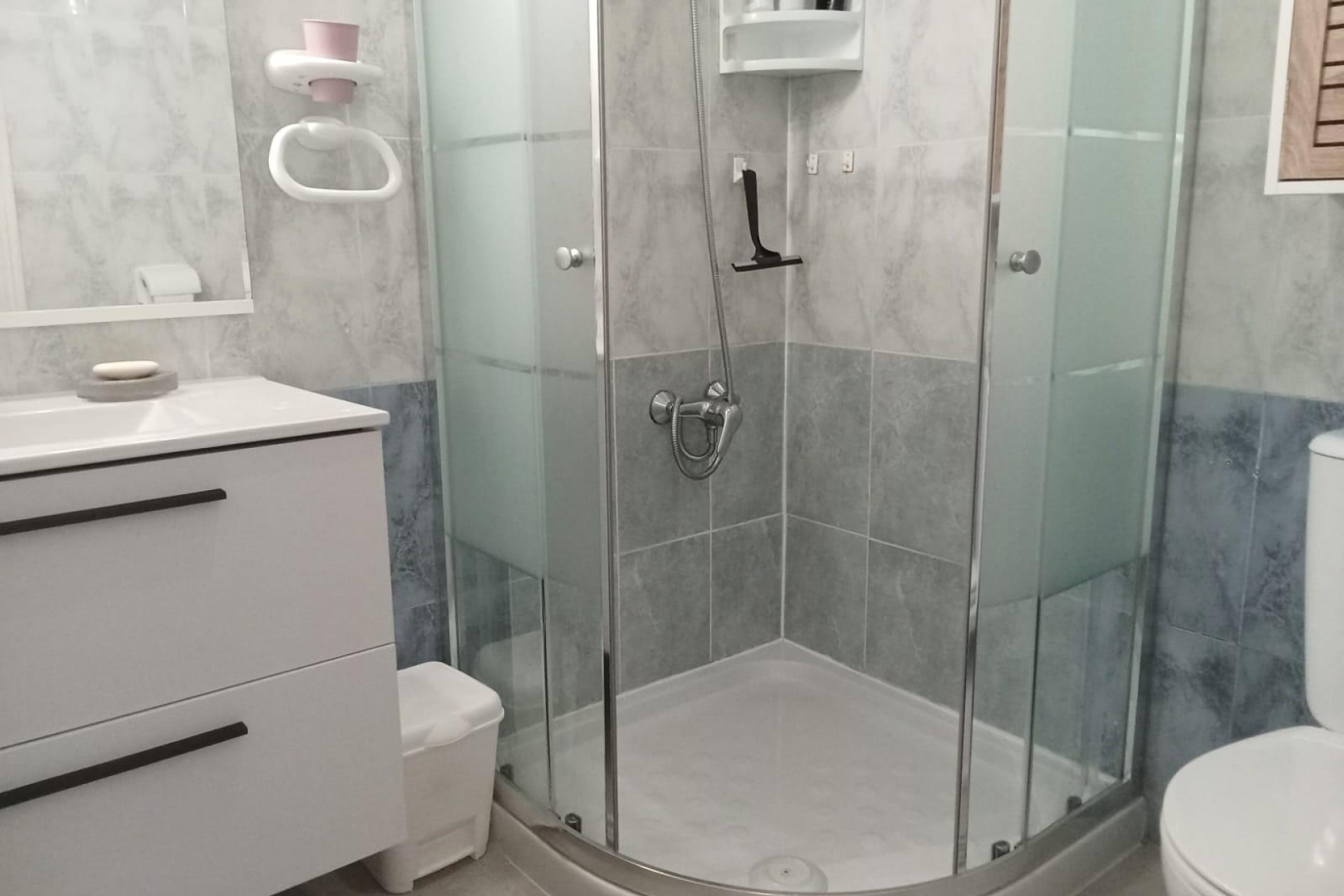 Brukt - Bungalow -
Torrevieja - Torretas