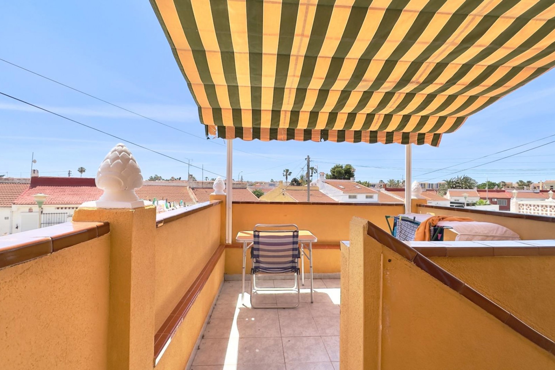 Brukt - Bungalow -
Torrevieja - Torretas