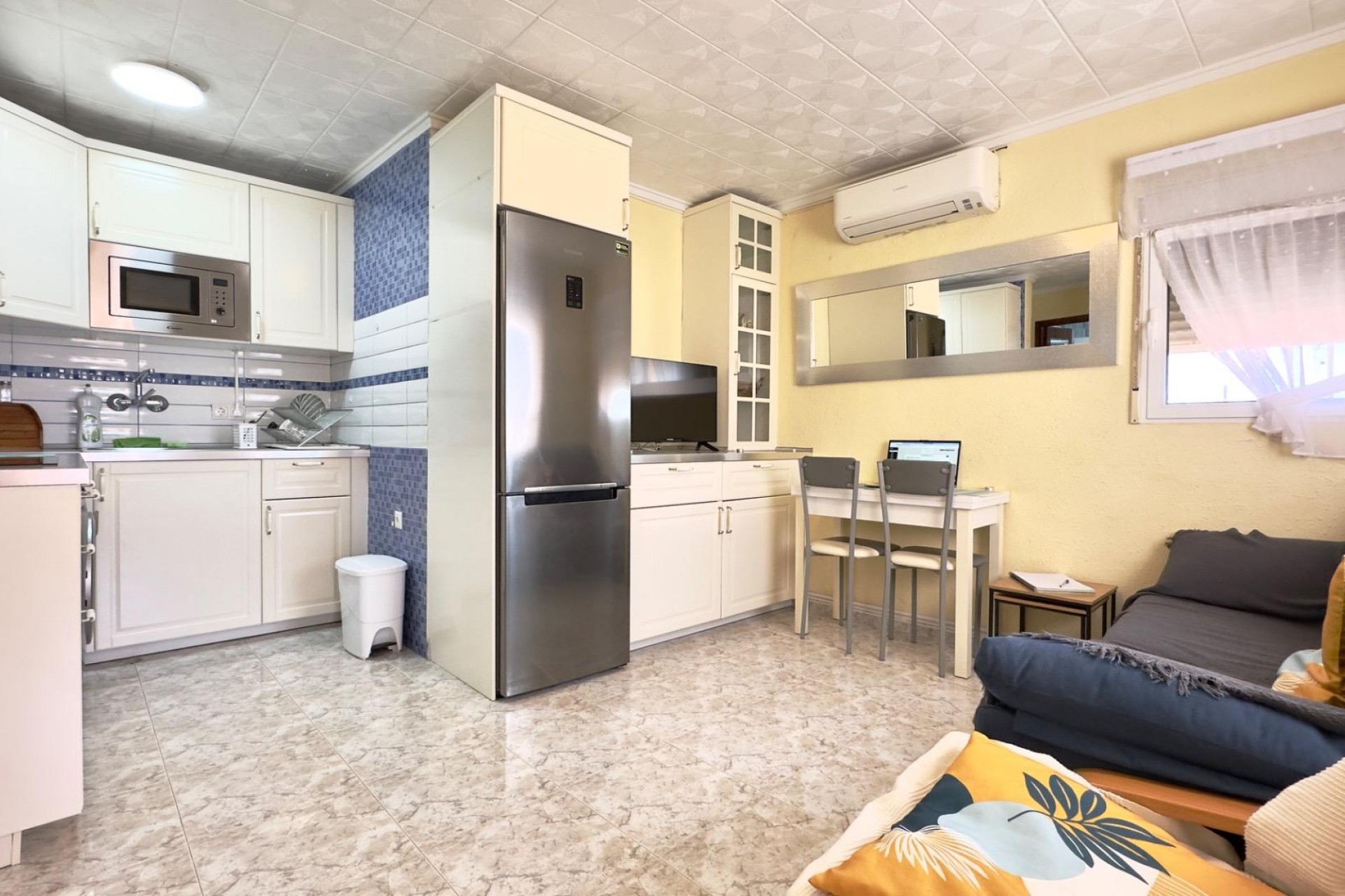 Brukt - Bungalow -
Torrevieja - Torretas