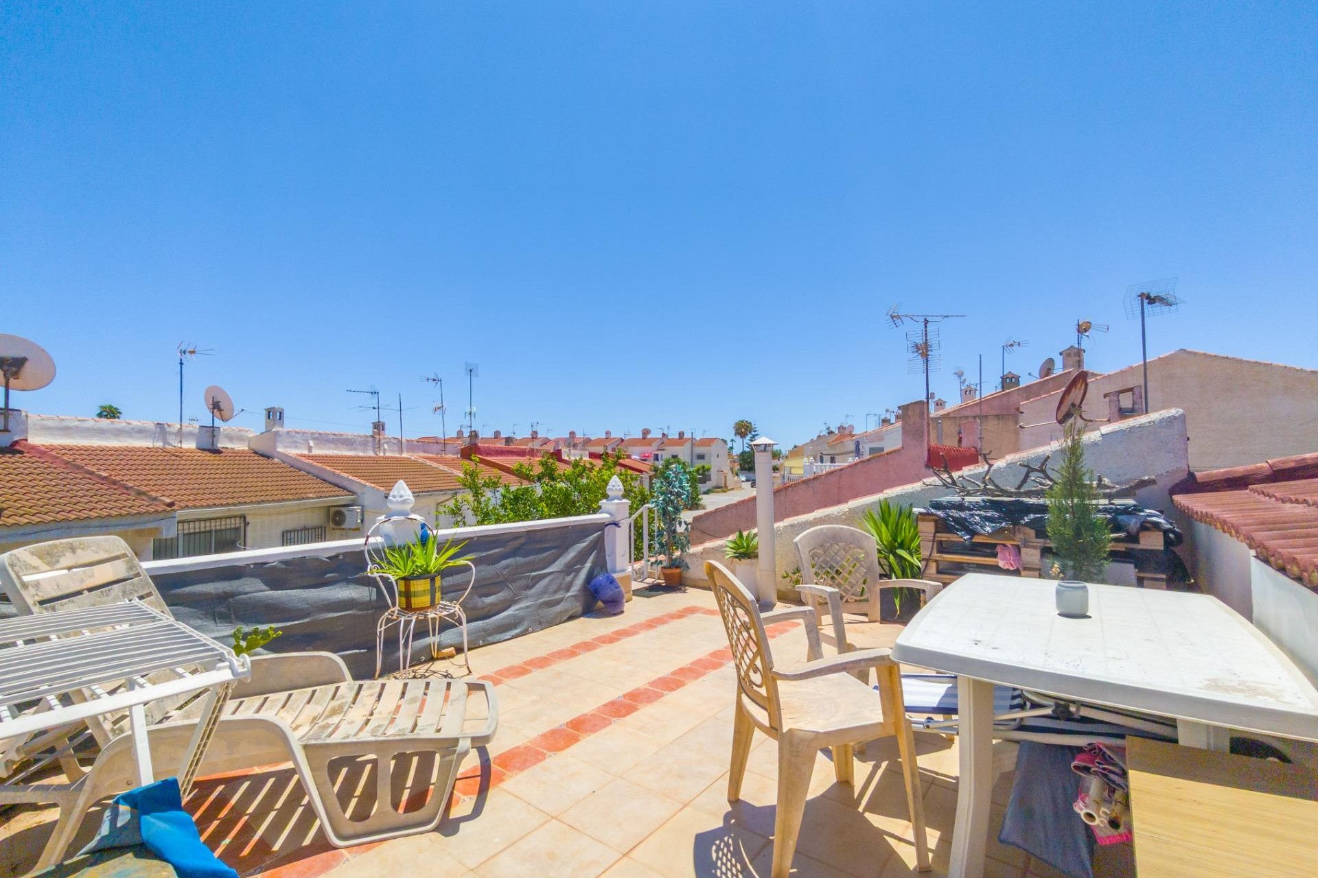 Brukt - Bungalow -
Torrevieja - Torretas
