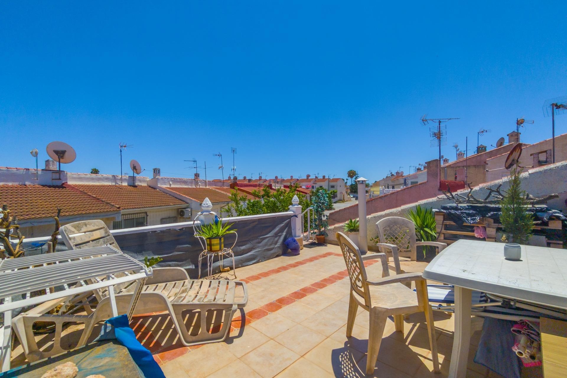 Brukt - Bungalow -
Torrevieja - Torretas