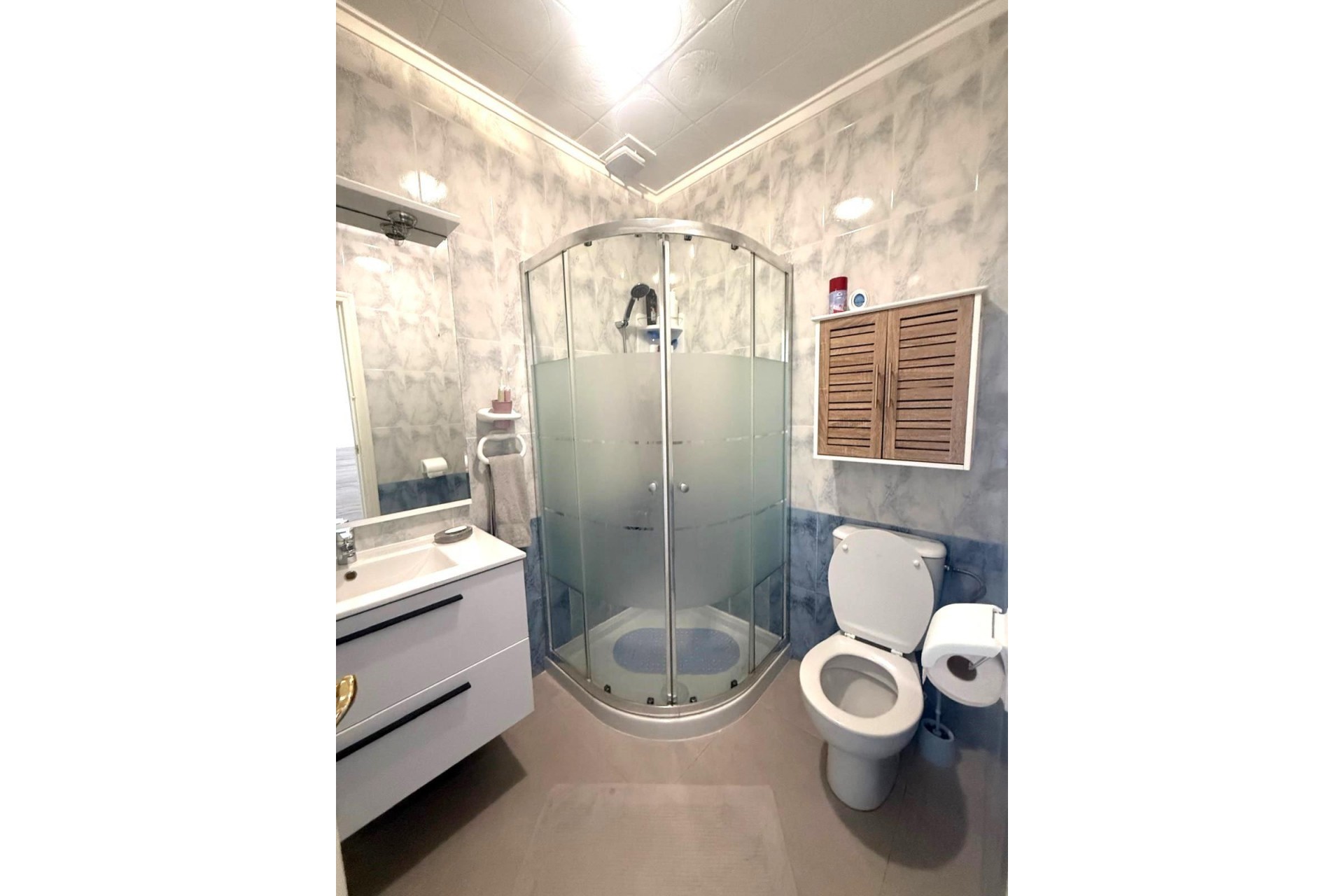 Brukt - Bungalow -
Torrevieja - Torretas