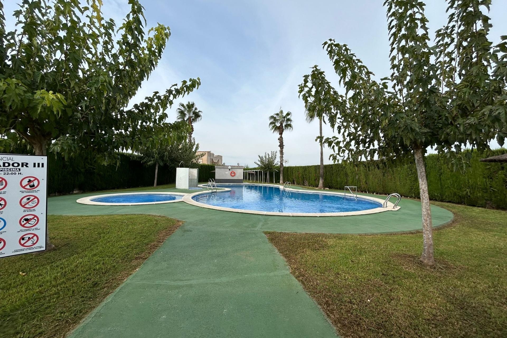 Brukt - Bungalow -
Torrevieja