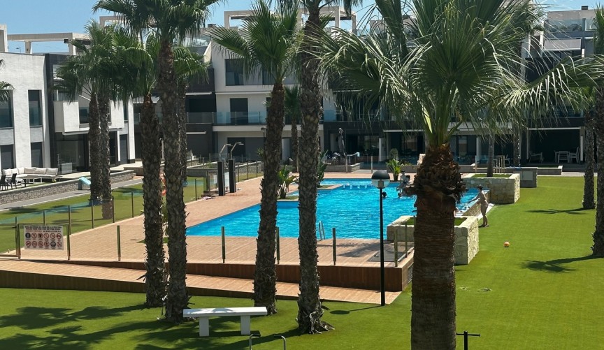 Brukt - Penthouse Penthouse -
El Raso