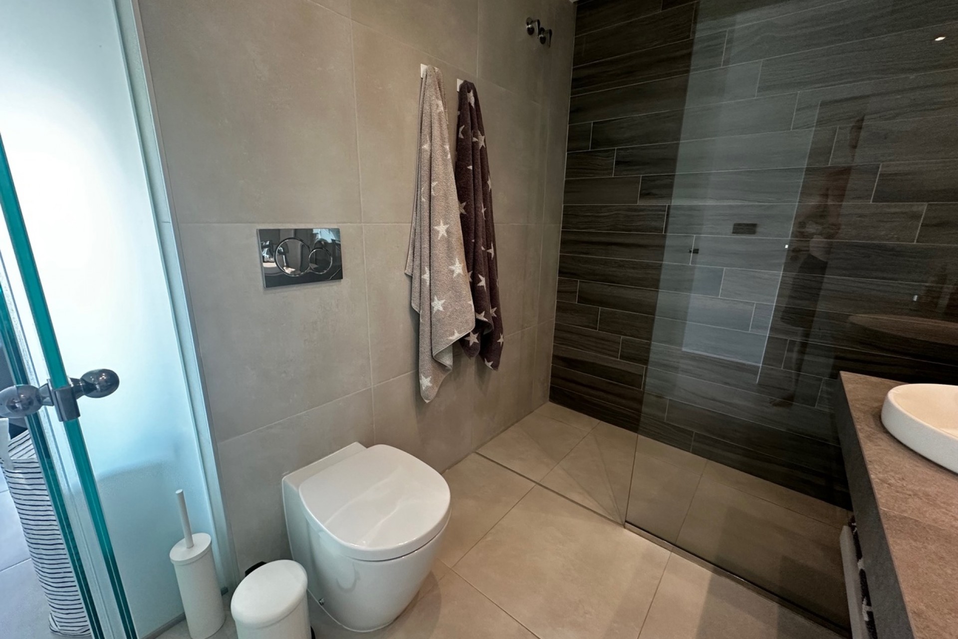 Brukt - Penthouse Penthouse -
El Raso