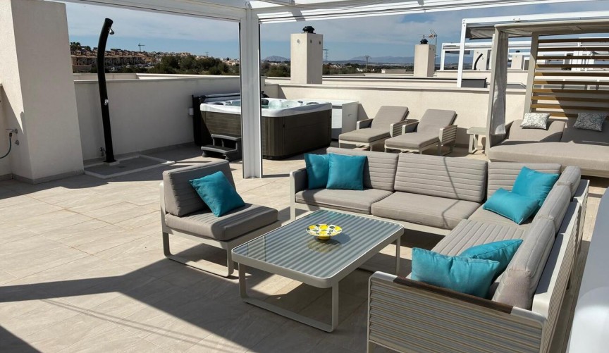 Brukt - Penthouse Penthouse -
Los Almendros (Orihuela-Costa) - Costa Blanca