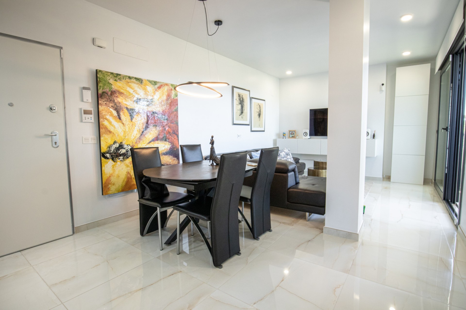 Brukt - Penthouse Penthouse -
Los Altos - AMANECER