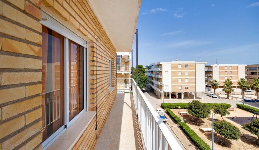 Brukt - Penthouse Penthouse -
Orihuela Costa - Rocio Del Mar