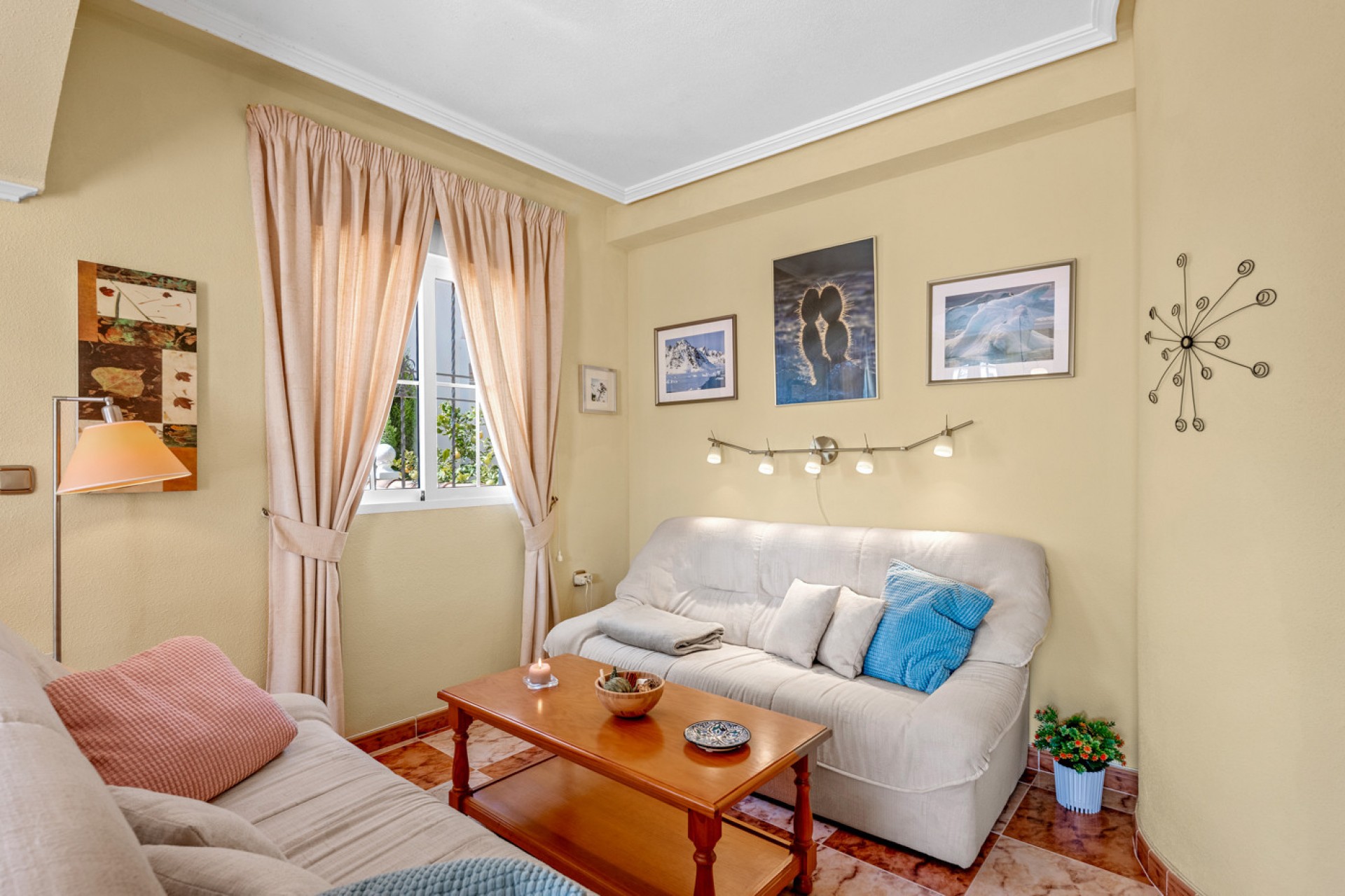 Brukt - Quad House -
Cabo Roig - Costa Blanca