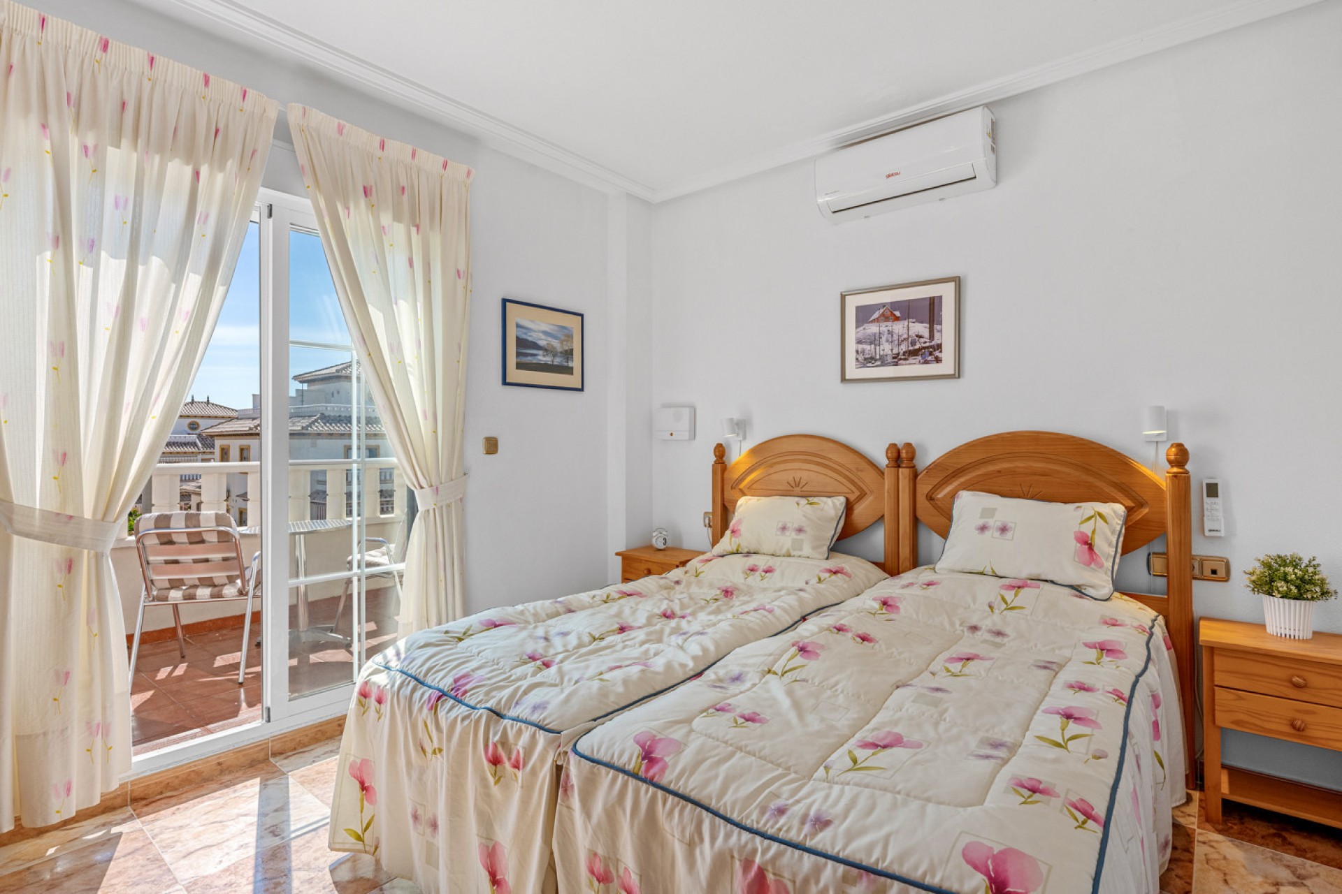 Brukt - Quad House -
Cabo Roig - Costa Blanca