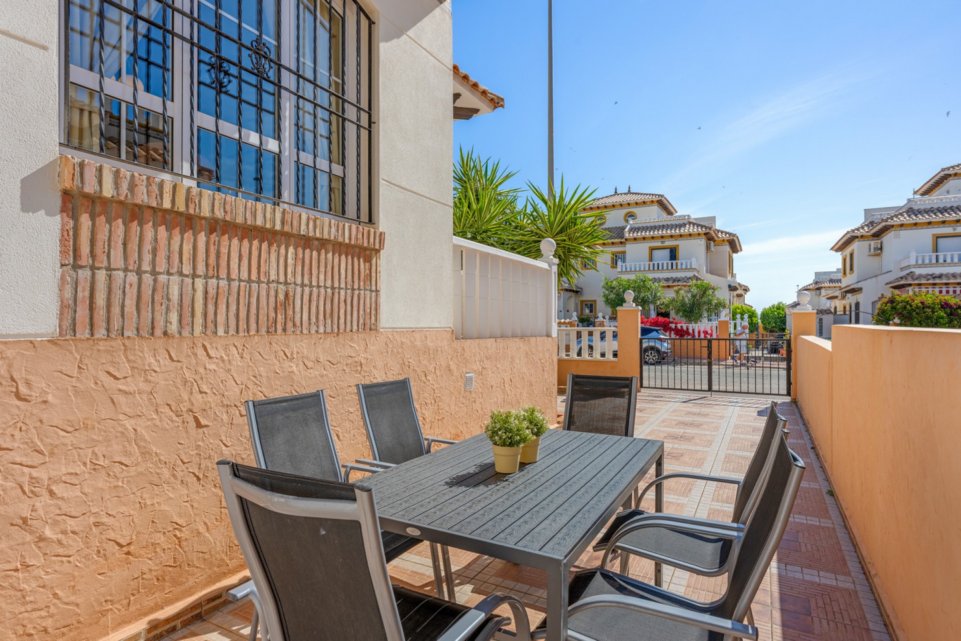 Brukt - Quad House -
Cabo Roig - Costa Blanca