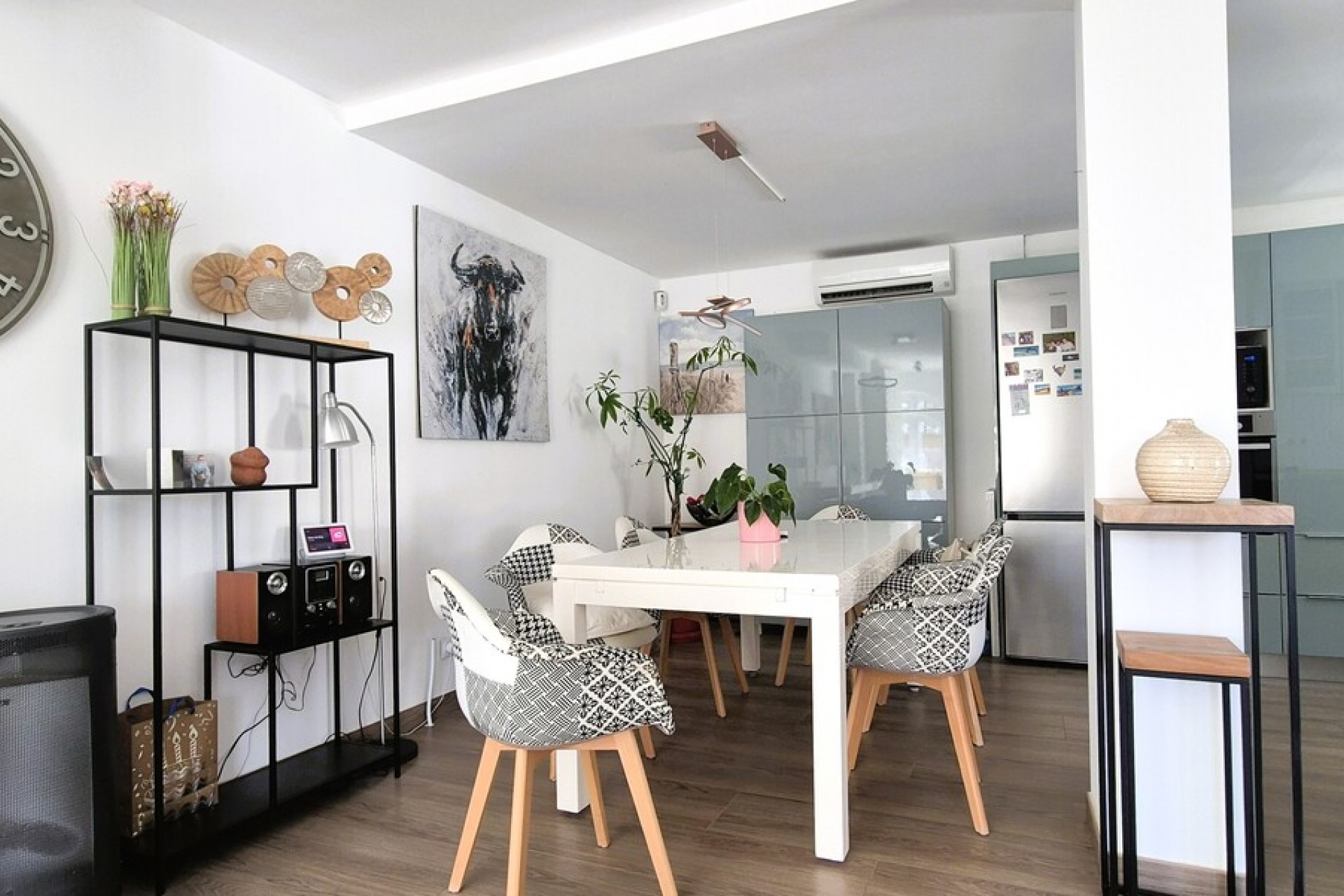 Brukt - Quad House -
El Galan - Inland