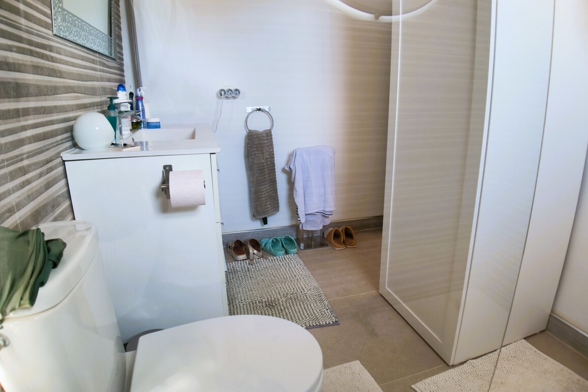 Brukt - Quad House -
El Galan - Inland