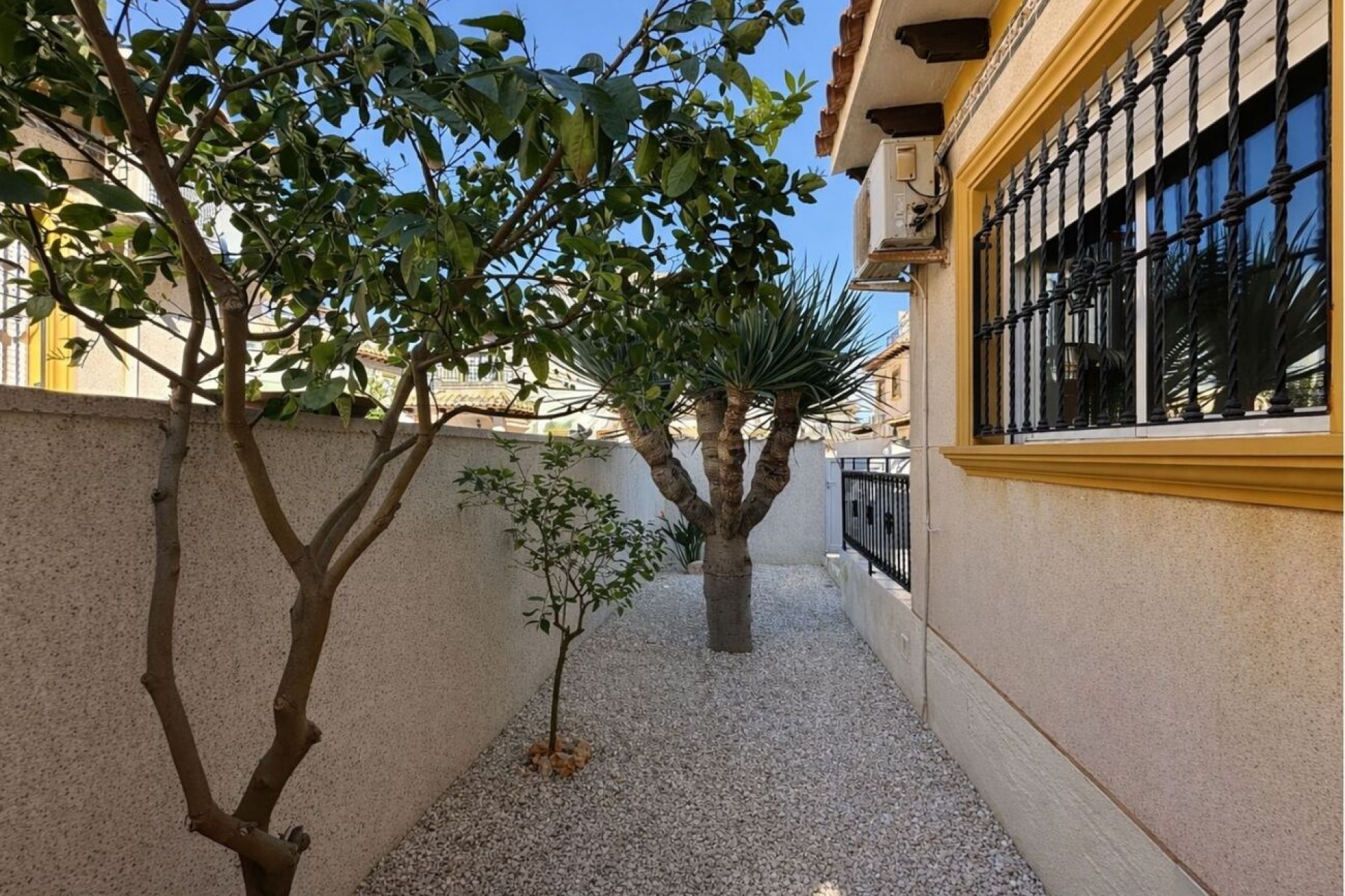 Brukt - Quad House -
La Zenia - Costa Blanca