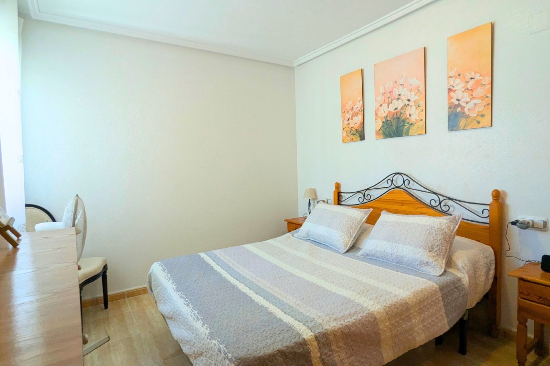Brukt - Quad House -
Lo Crispin - Inland