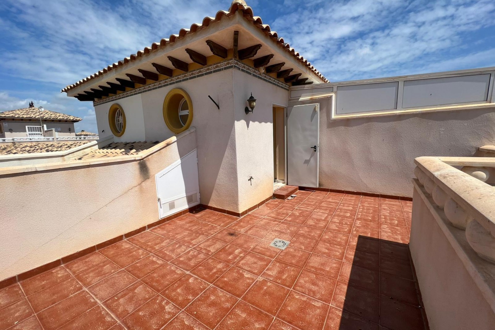 Brukt - Quad House -
Orihuela Costa - Montezenia