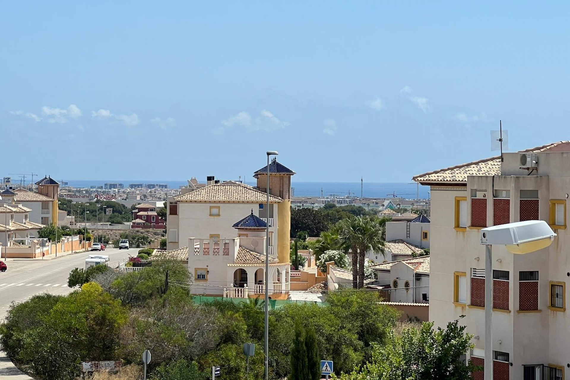 Brukt - Quad House -
Orihuela Costa - Montezenia