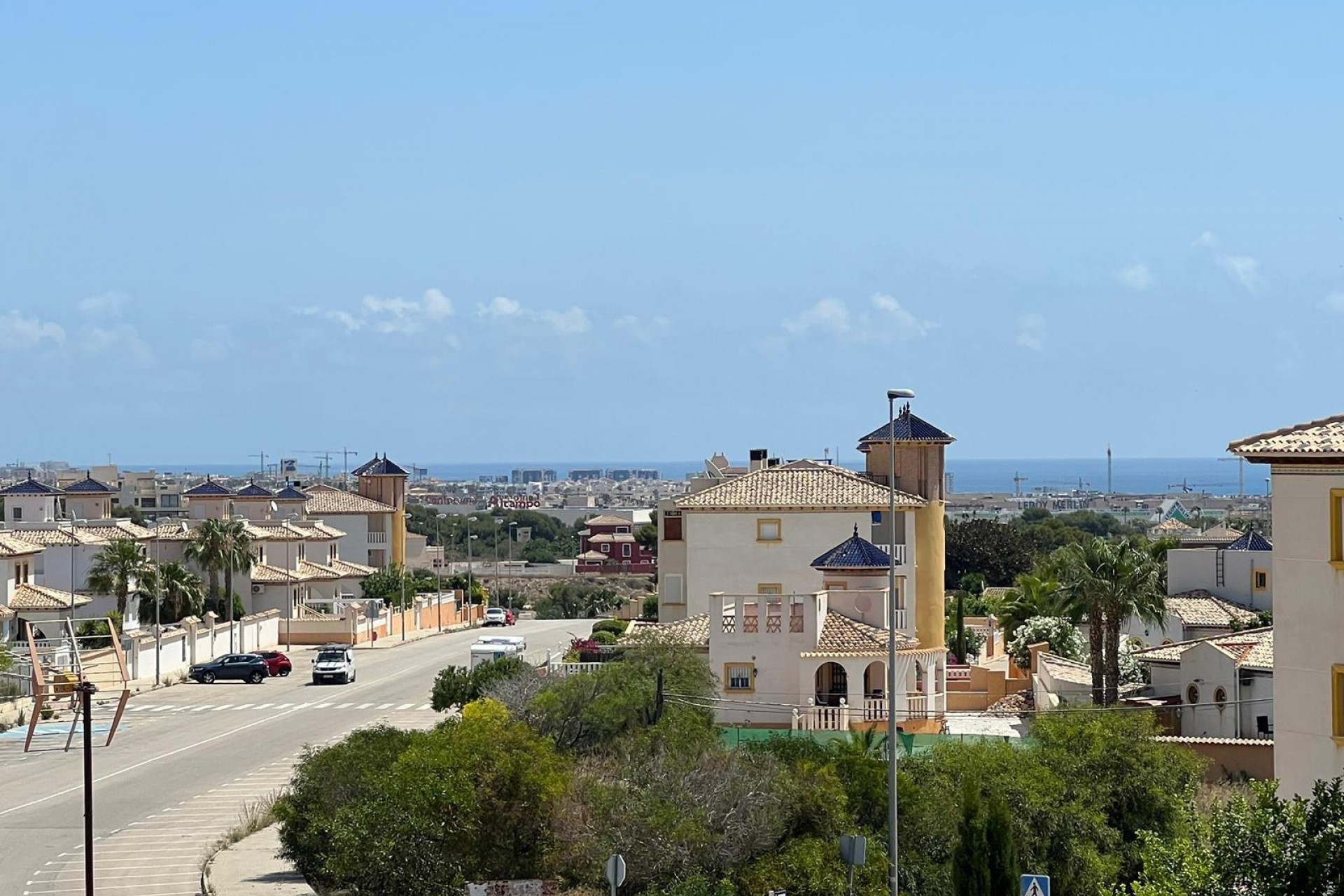 Brukt - Quad House -
Orihuela Costa - Montezenia