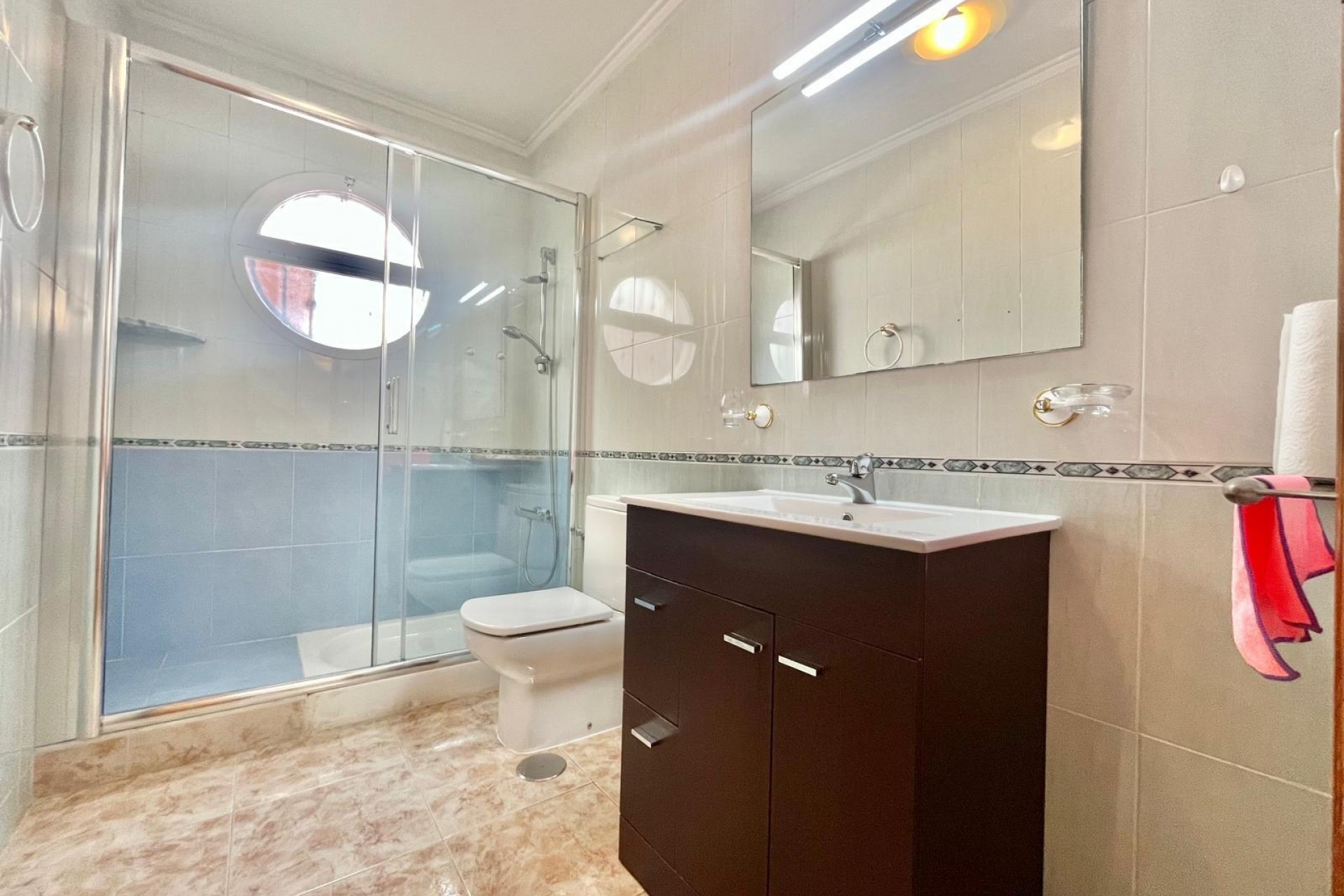 Brukt - Quad House -
Orihuela Costa - Playa Flamenca