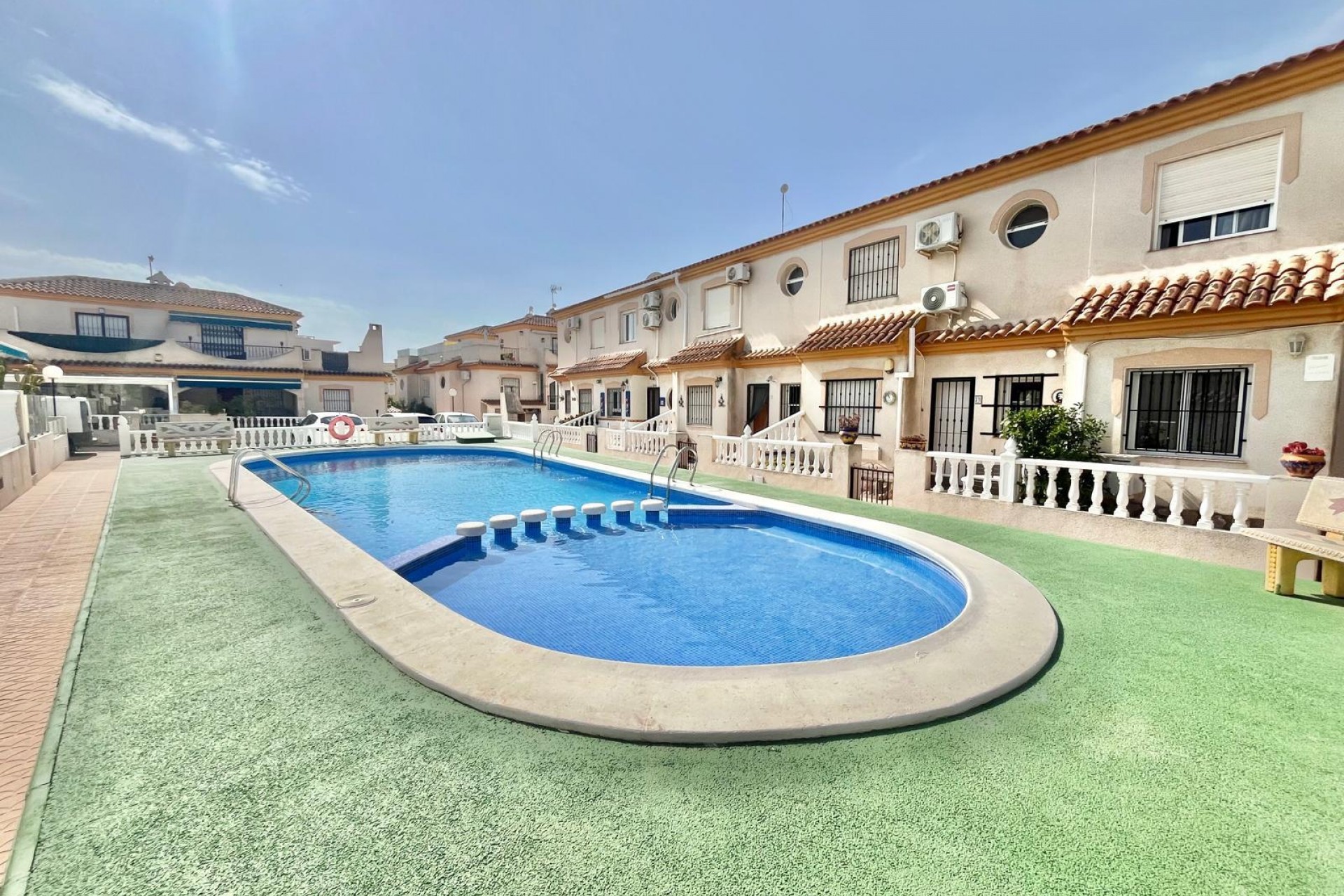 Brukt - Quad House -
Orihuela Costa - Playa Flamenca