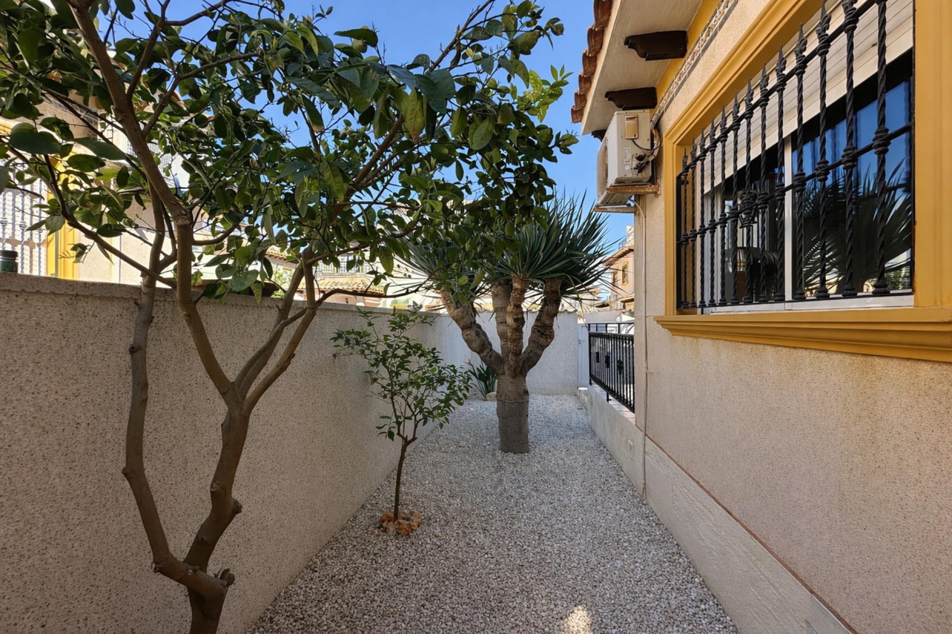Brukt - Quad House -
Orihuela Costa - Villa's San Jose IV