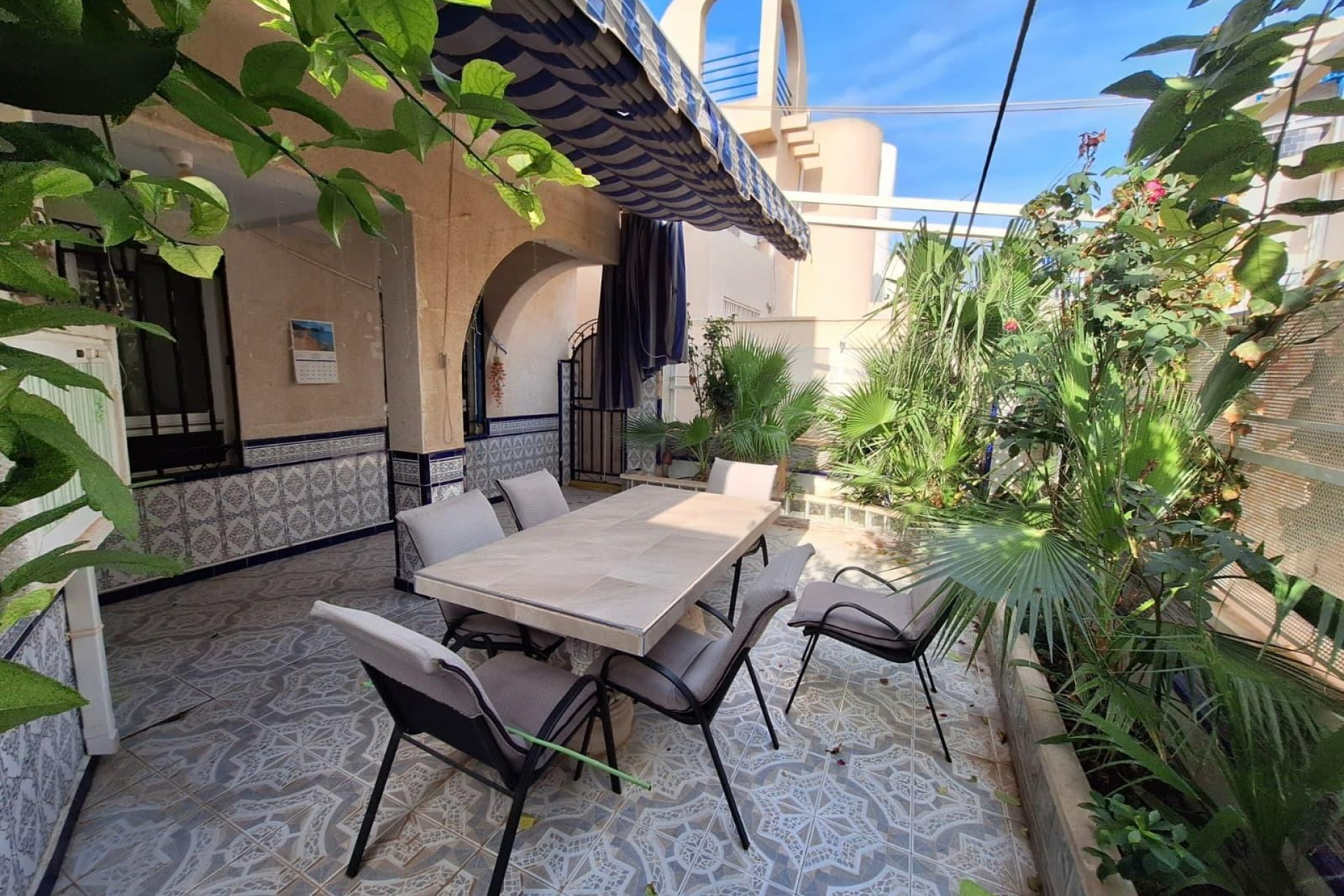 Brukt - Quad House -
Torrevieja - Carrefour