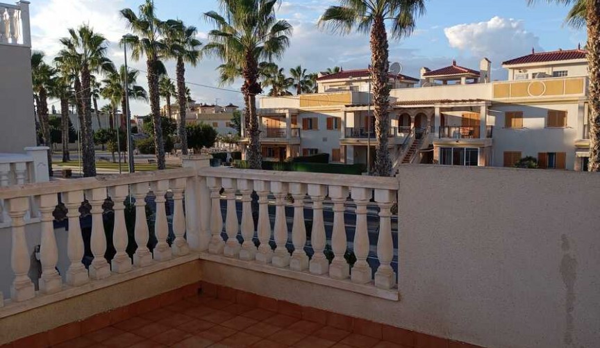 Brukt - Quad Villa -
Daya Vieja - Costa Blanca