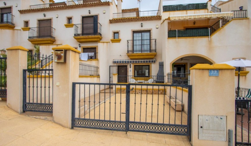 Brukt - Quad Villa -
Orihuela Costa - Costa Blanca