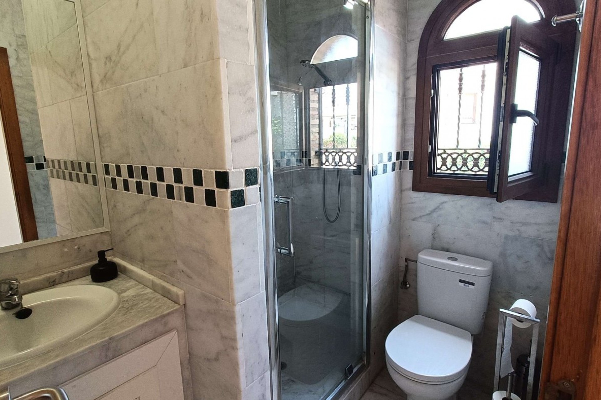 Brukt - Semi Detached -
Algorfa - Inland