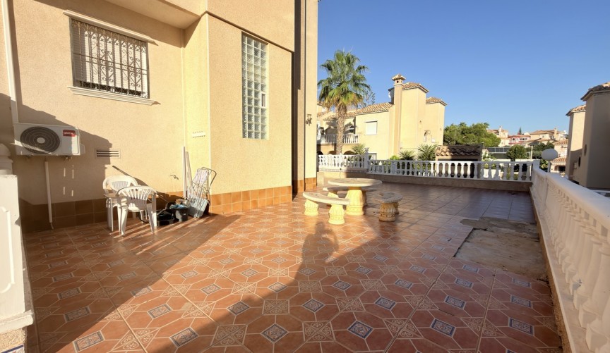 Brukt - Semi Detached -
El Galan - Inland