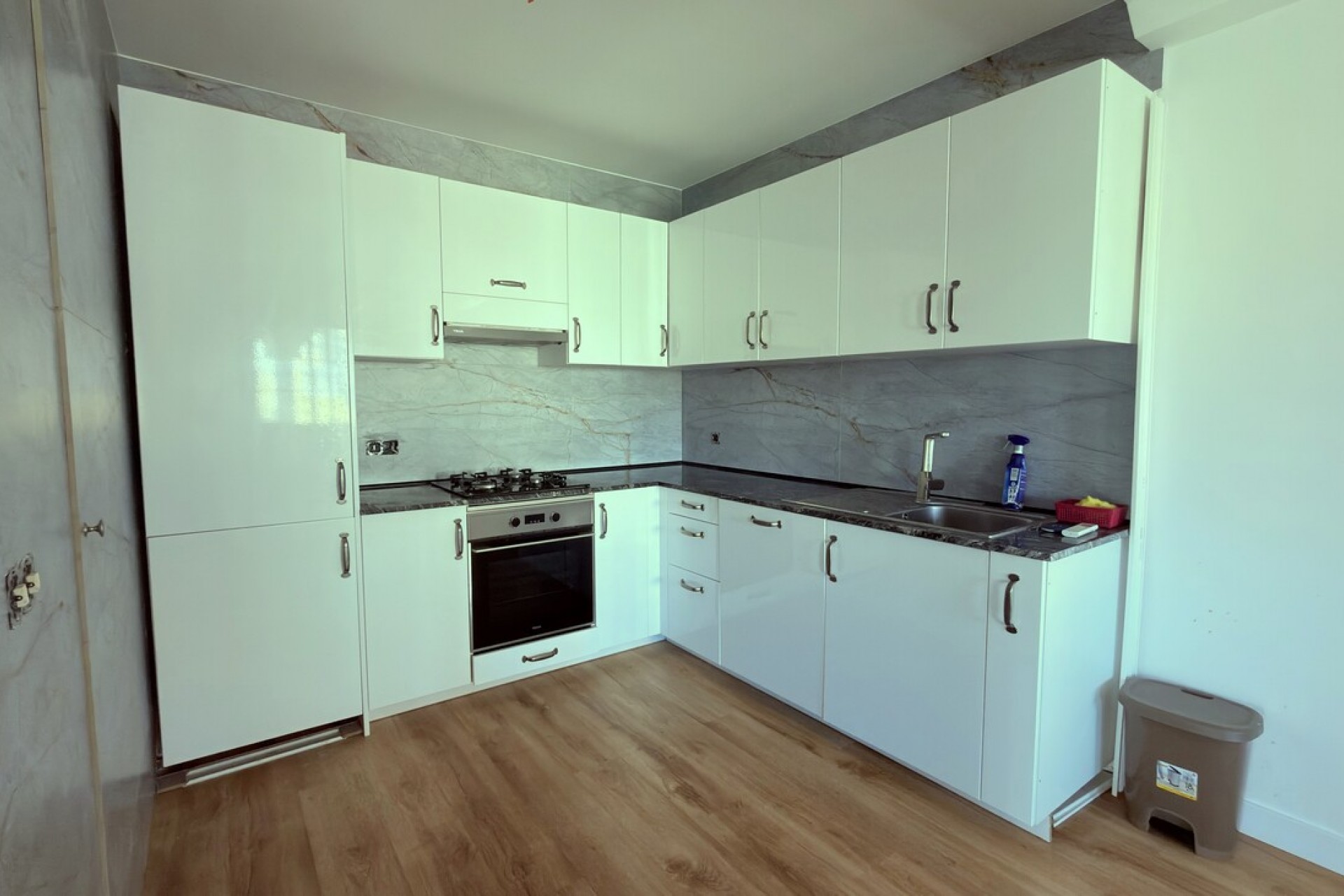 Brukt - Semi Detached -
El Galan - Inland