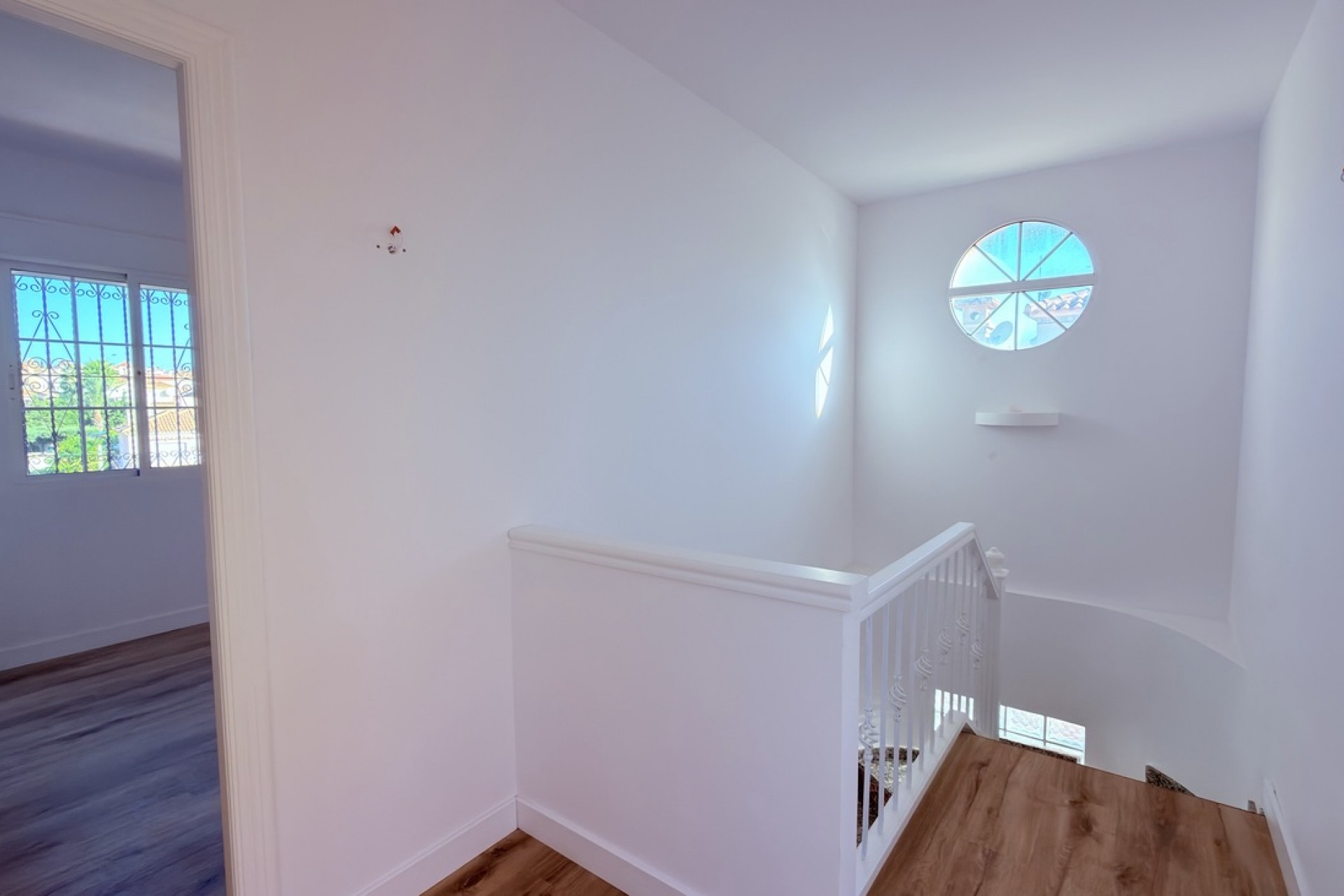Brukt - Semi Detached -
El Galan - Inland