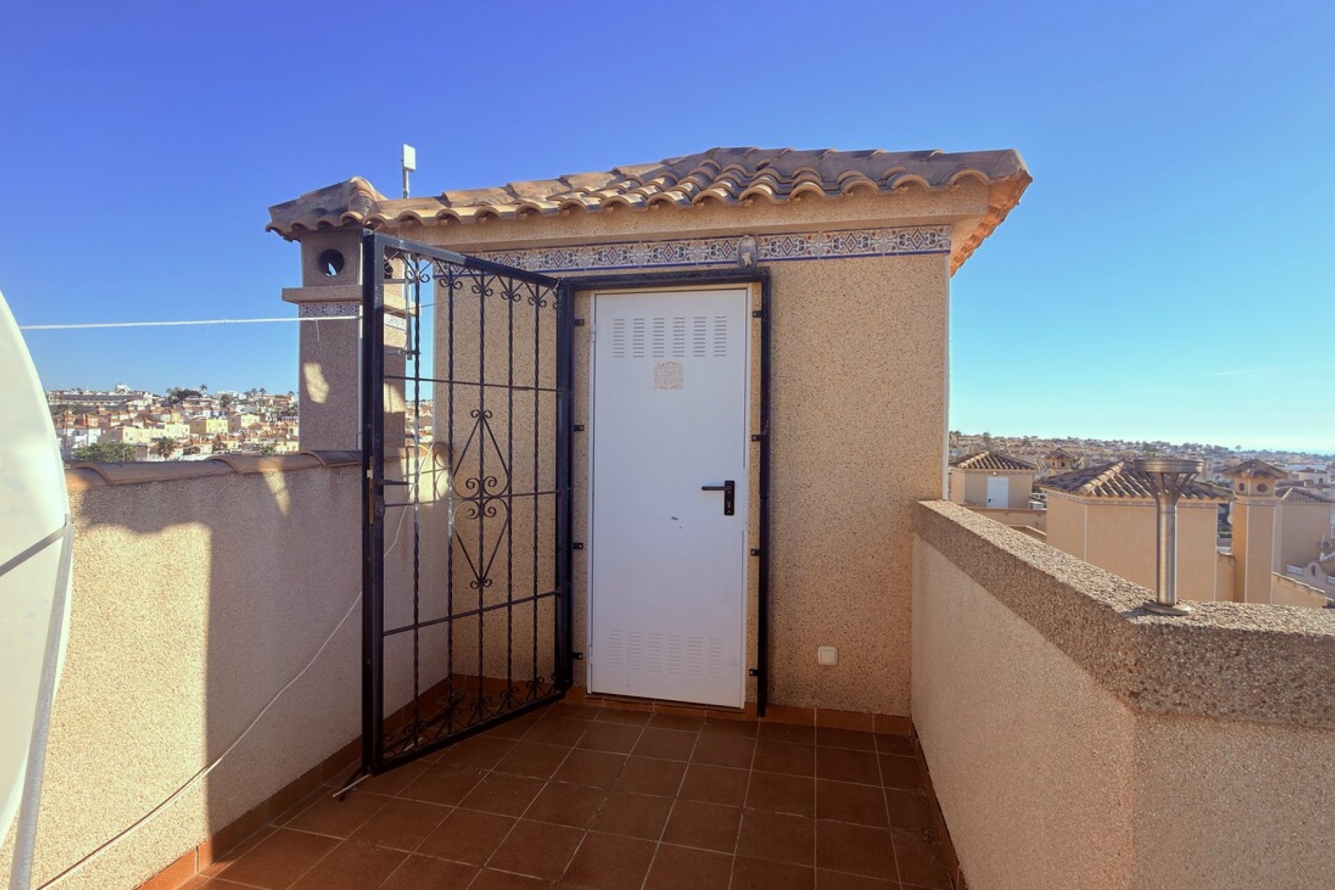 Brukt - Semi Detached -
El Galan - Inland