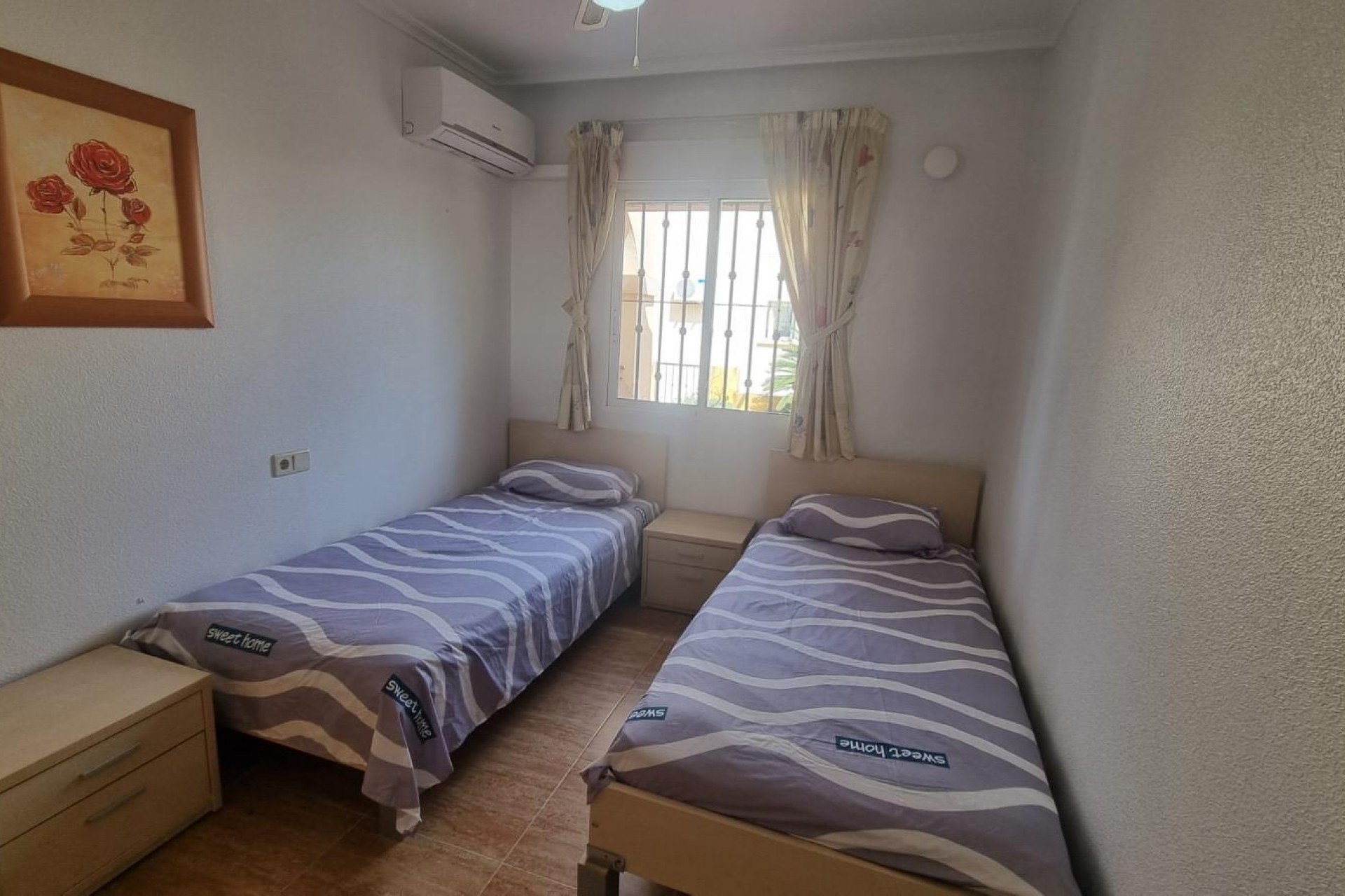 Brukt - Semi Detached -
Guardamar del Segura - Urbanizaciones