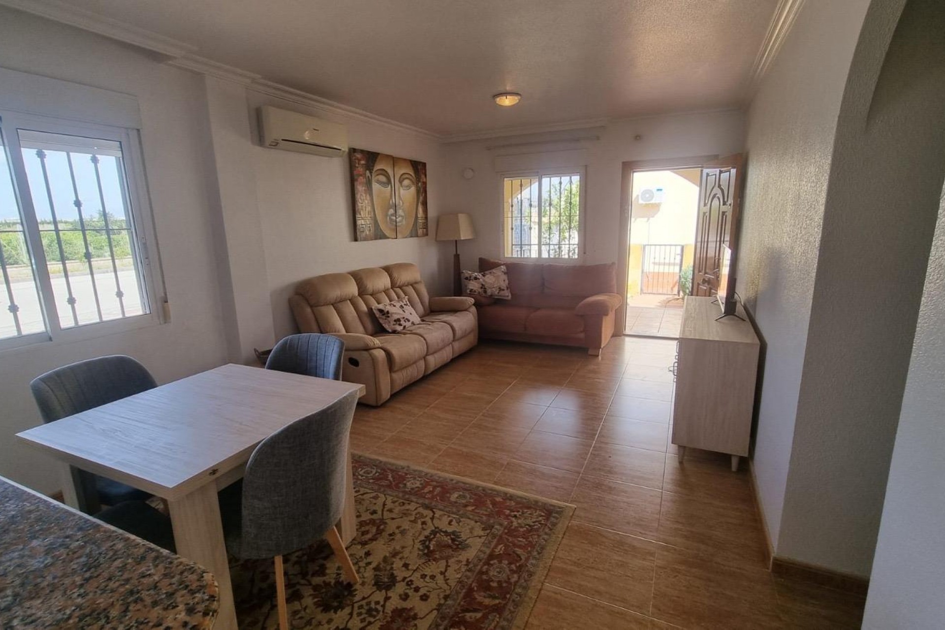 Brukt - Semi Detached -
Guardamar del Segura - Urbanizaciones