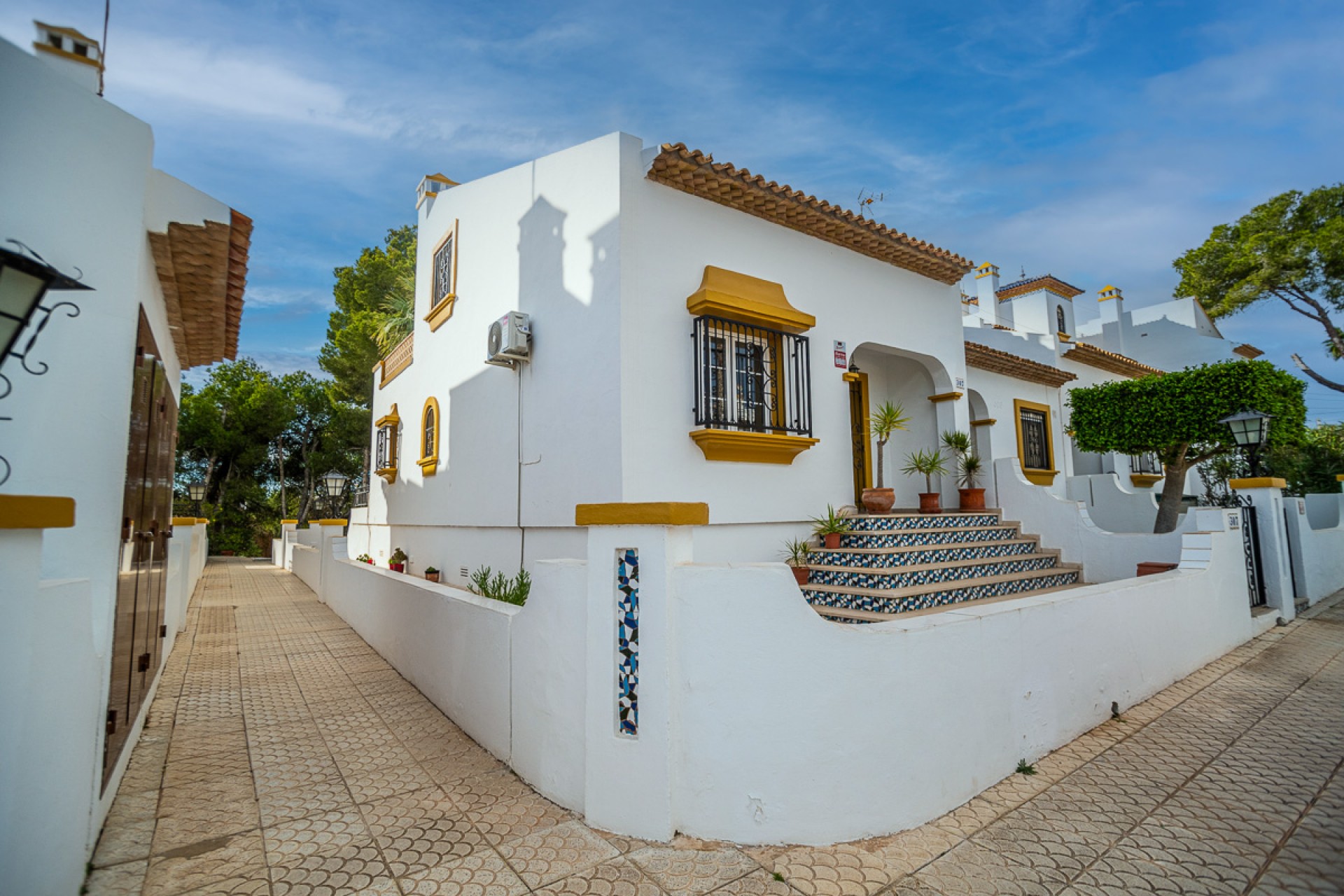 Brukt - Semi Detached -
Orihuela Costa - Costa Blanca