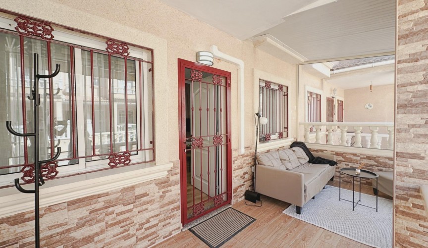 Brukt - Semi Detached -
Orihuela Costa - La Zenia