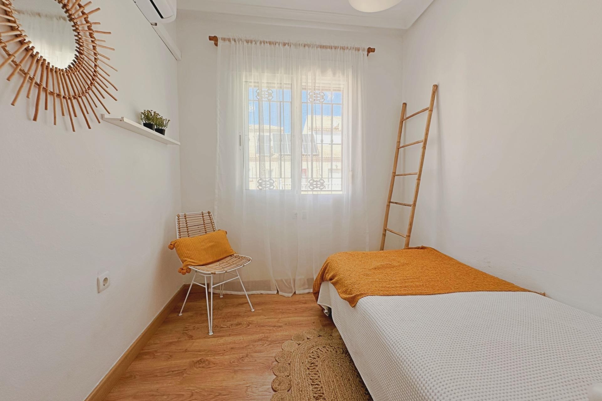 Brukt - Semi Detached -
Orihuela Costa - La Zenia
