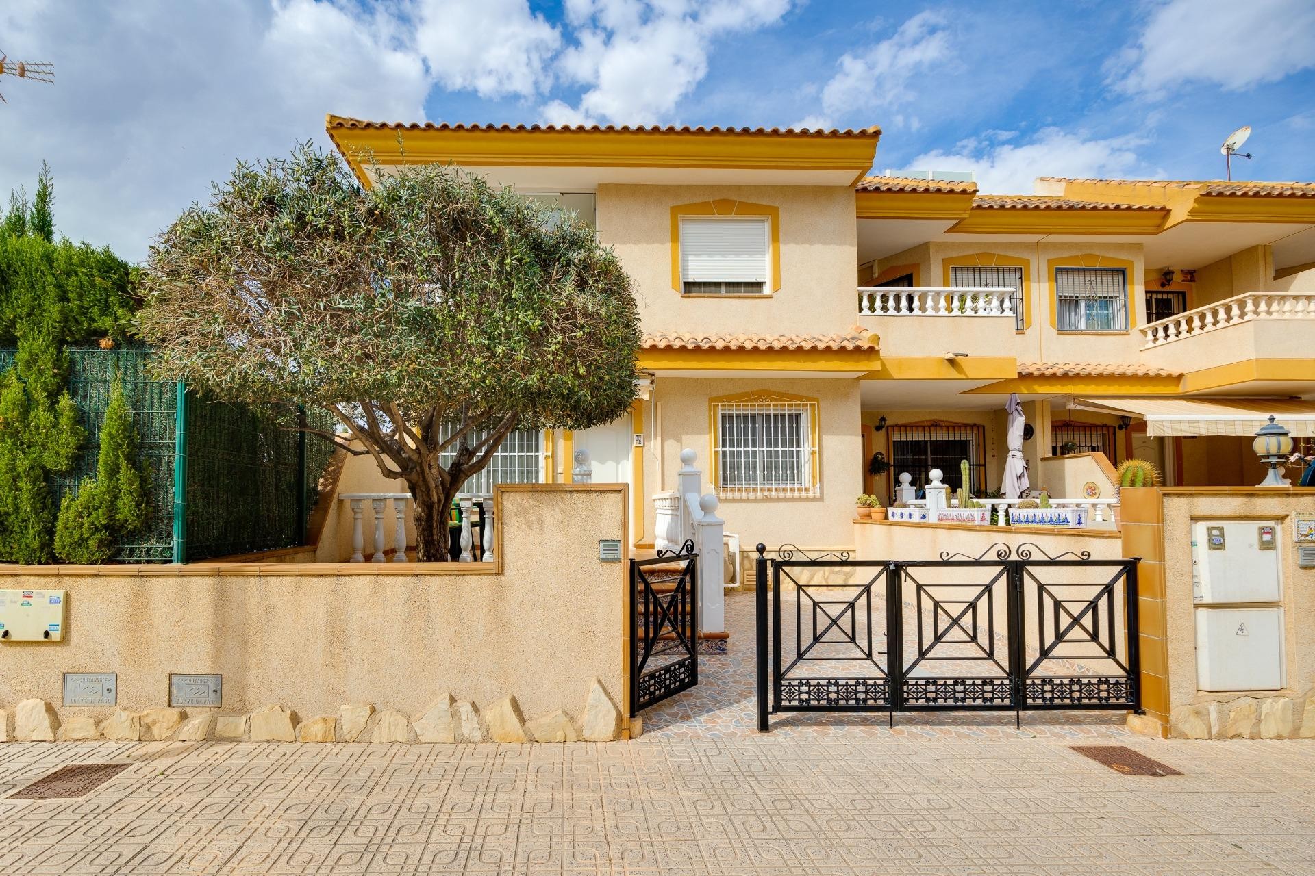 Brukt - Semi Detached -
Orihuela Costa - Villamartín