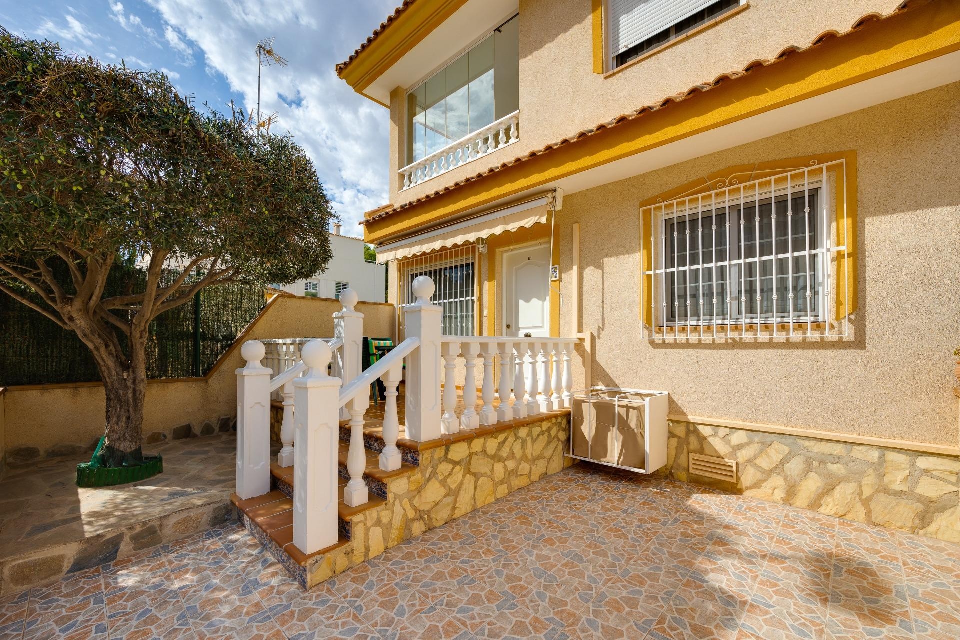 Brukt - Semi Detached -
Orihuela Costa - Villamartín