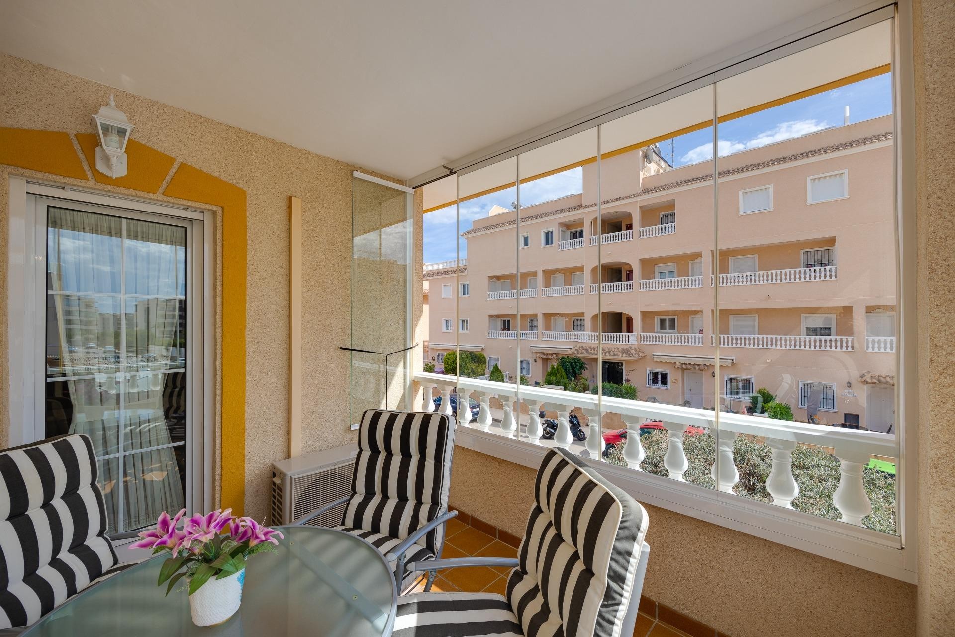 Brukt - Semi Detached -
Orihuela Costa - Villamartín