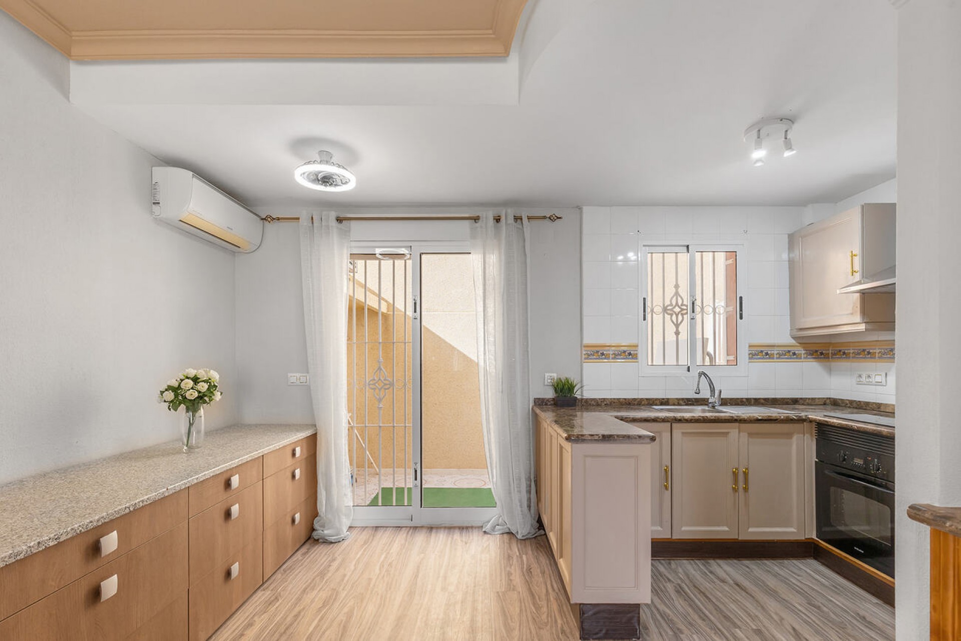 Brukt - Semi Detached -
Orihuela Costa - Villamartín