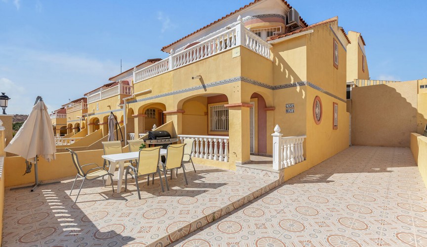 Brukt - Semi Detached Penthouse -
Orihuela Costa - Costa Blanca